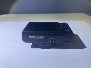 Sony DSC-RX100 IV quasi nuova + custodia