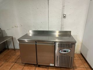 Bajo mostrador 2 puertas FRENOX