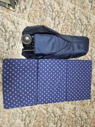 Cuna de viaje plegable azul