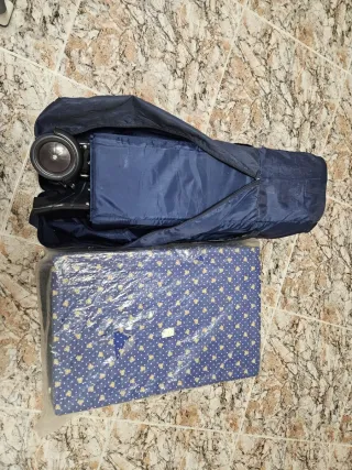 Cuna de viaje plegable azul