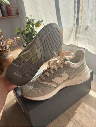 New Balance Beige/Gris Zapatillas Deportivas