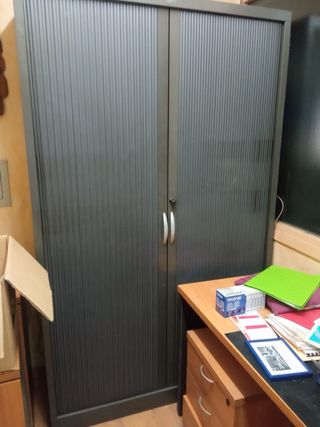 Muebles de oficina madera y metal