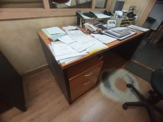 Muebles de oficina madera y metal