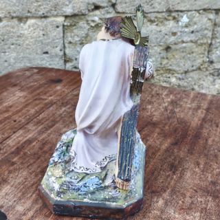 Niño Jesús antigua apoyado en la cruz ojos cristal