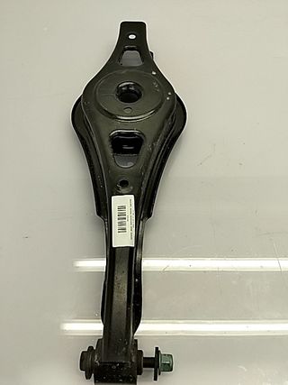 SOPORTE BRAZO SUSPENSION TRASERO IZQUIERDO OMODA C5