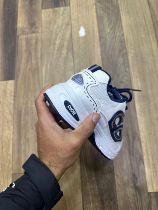 Zapatilla Dior Blanca y Azul