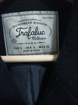 Abrigo paño negro Zara Talla S