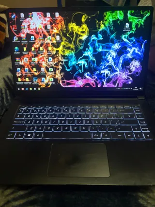 Portátil MSI Modern 15 A10M Negro