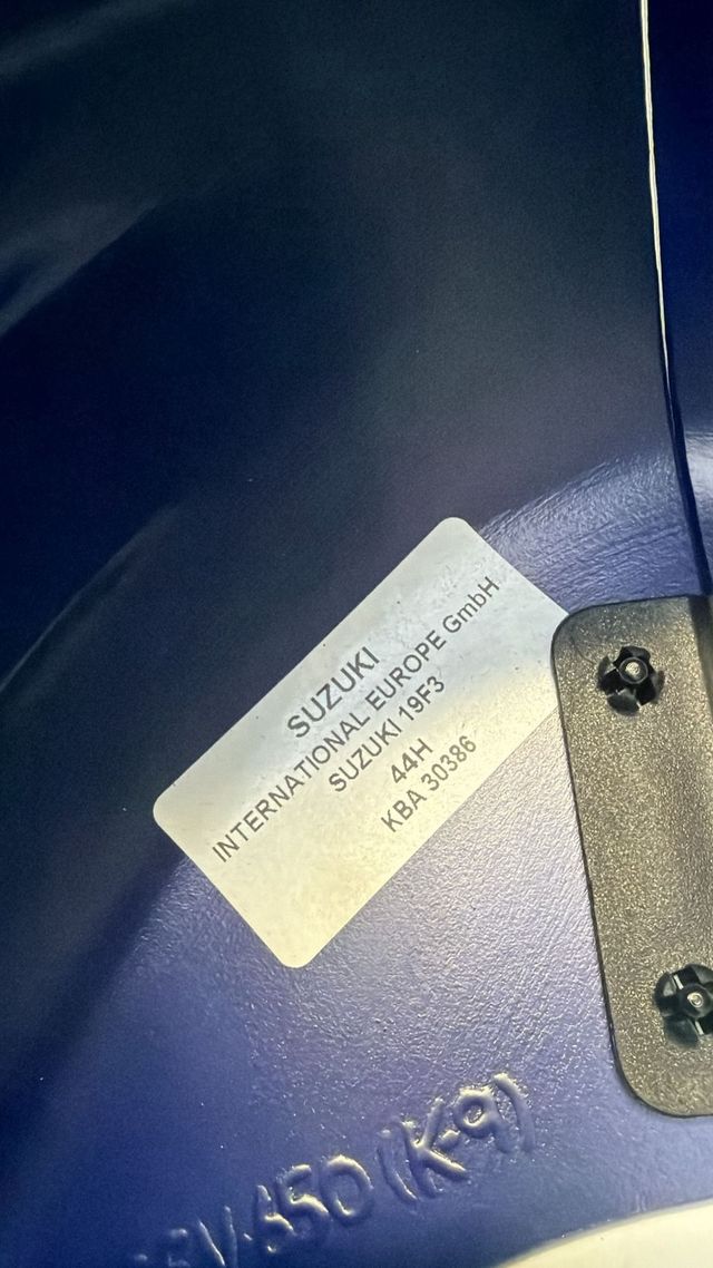 Quilla Suzuki SFV 650 09