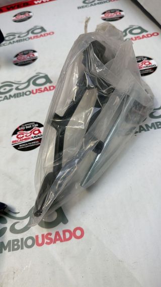 Quilla Suzuki SFV 650 09