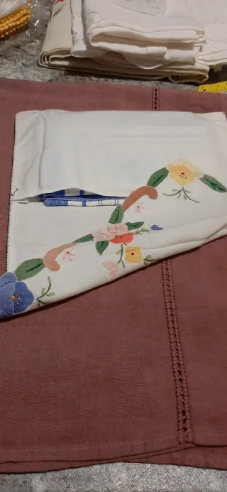 Portatovaglioli con 2 tovagliette