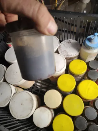 Tintes de polvo cerámico