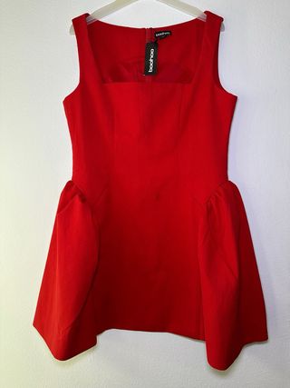 Vestido rojo Boohoo