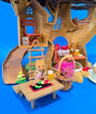 Adventure Tree House Sylvanian Families