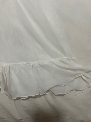 Body con sujetador bordado blanco y negro