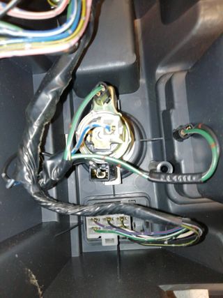 CONSOLA CENTRAL MITSUBISHI MONTERO (V20/V40)