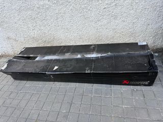 Sistema de escape Akrapovic para Nissan 370 Z