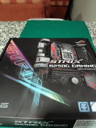 Placa Base ASUS ROG STRIX B250G GAMING
