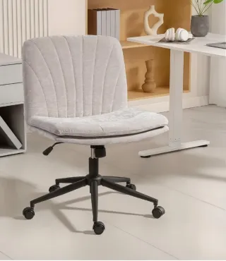 Silla de escritorio beige y negra