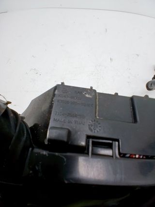 CAJA RELES / FUSIBLES MAZDA 6