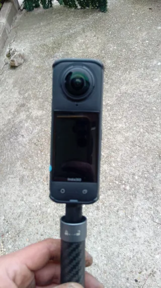 Insta360 X4 Cámara Negra y Plateada