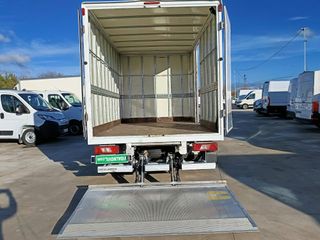 Ford Transit TREND PAQUETERO TRAMPILLA 130 CV