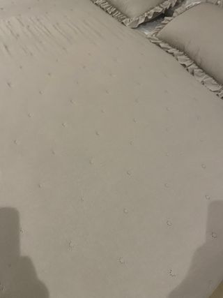 Colcha de algodón beige