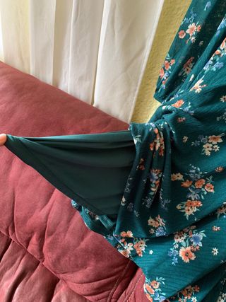 Vestido floral volante manga larga