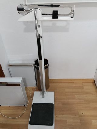 Báscula médica profesional