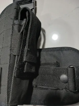 Funda pernera táctica Umarex