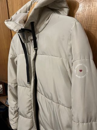 Abrigo acolchado gris talla XS