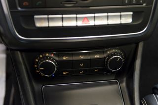 Mercedes-Benz Clase CLA 200D DCT