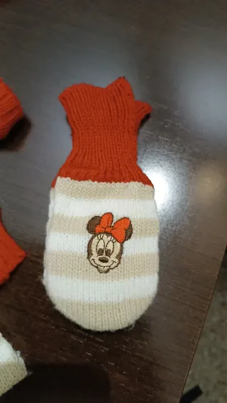 Conjunto Minnie: Gorro, Bufanda y Manoplas