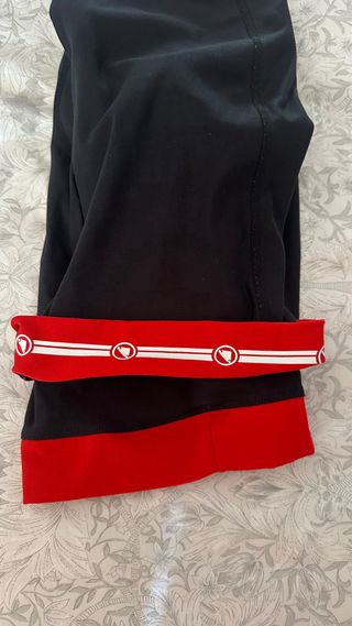 Culote Endura Negro y Rojo