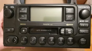 Radio-Cassette Toyota Rav4 año 2003