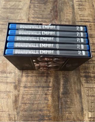 Bordwalk Empire. La serie completa. para Tommy.