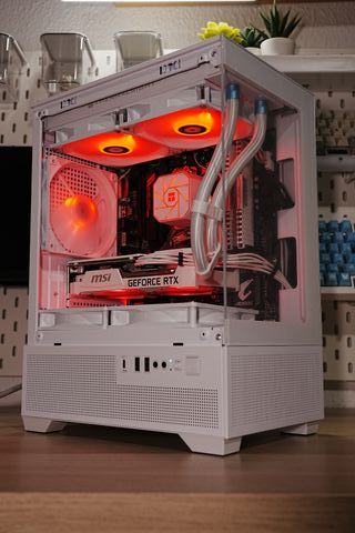 PC Gamer RTX 4060 Ryzen 7 32GB RAM 512GB SSD