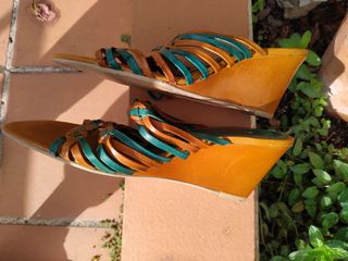 Sandalias Clarks Talla 37 Cuña Marrón y Verde