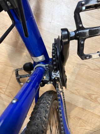 Bicicleta Orbea Azul MTB con suspensión