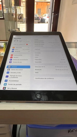 iPad 6ª Gen Gris Espacial 32GB