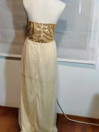 Vestido largo lentejuelas y gasa sin tirantes