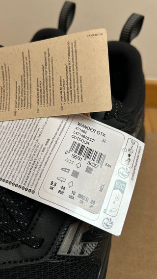 Salomon Wander GTX negras y grises