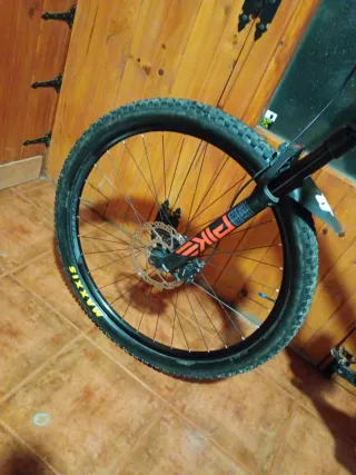 Rueda delantera boost 29 + freno.