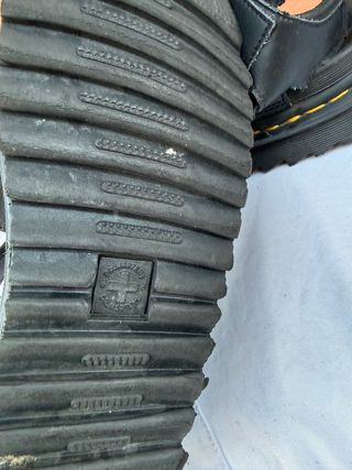 Sandalias cuero negro número 38 DR MARTENS BLAIRE