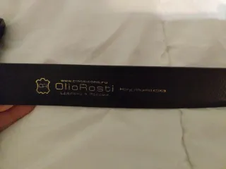 Cinturón hombre. Es de cuero autentico. 136 cm.