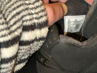 Jordan 4 Retro Black Cat.