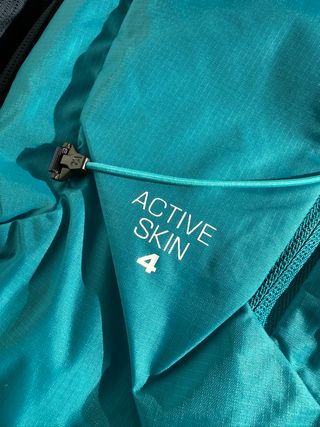 Mochila Salomon Active Skin 4 L