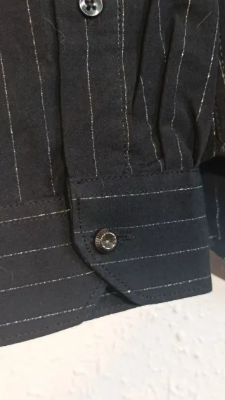 Camisa Zara Rayas Finas plateadas y Negra