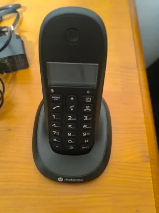 Teléfono Motorola Fijo Inalámbrico Negro