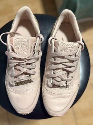 Reebok Classic Beige y Dorado Talla 38